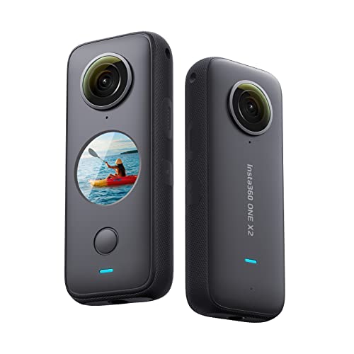 Vista lateral de la cámara Insta360 One X2 mostrando su lente y pantalla de visualización