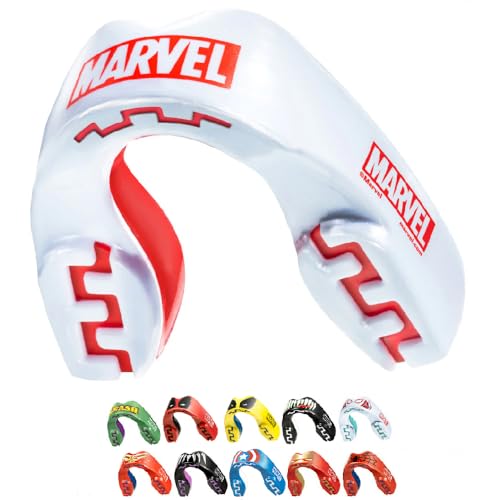 Variedad de protectores bucales de Marvel en colores y diseños icónicos para deportes de contacto