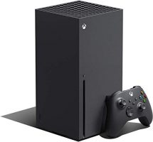 Vista frontal de la consola Xbox Series X junto con su control inalámbrico.