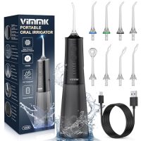 Irrigador bucal portátil de la marca Vimmk con boquillas, cable USB y diseño moderno para cuidado dental